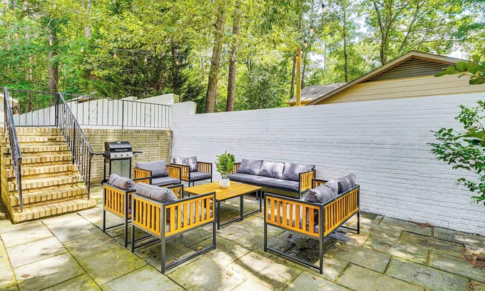 Durham Casa | Durham Home w/Private Pool: Close to UNC & Duke!