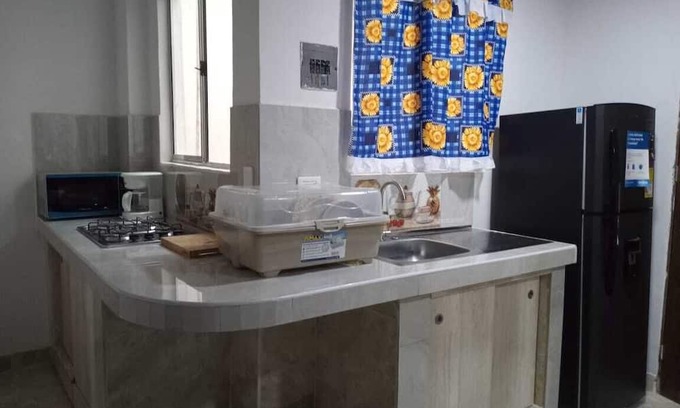 Cali Cama Y Desayuno | Lovely bed & breakfast with WiFi in Cali for one guest only.