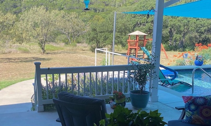 Oatmeal Casa | Hill Country Heaven 4 acres/ 3 BR 2.5 B with a pool and amazing views!