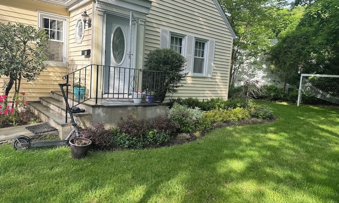 Ardsley Casa | Newly renovated cozy basement studio - easy commute to New York City