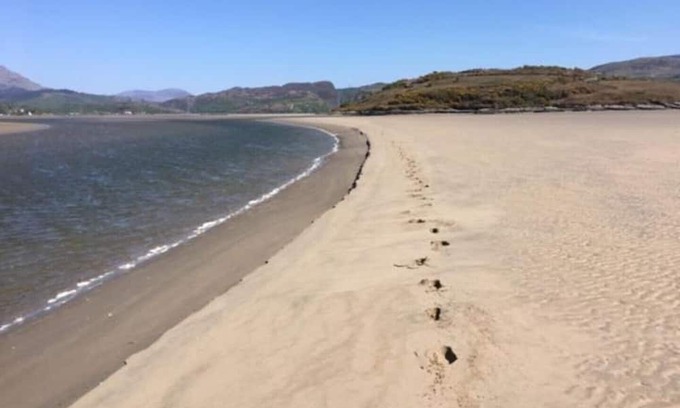 Talsarnau Cabaña | Pet Friendly cottage near Harlech & Portmeirion
