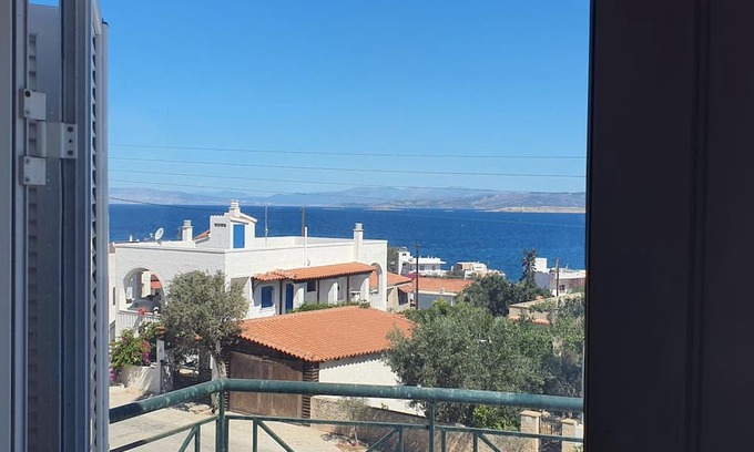 Souvala Apartamento | Apartment 'Anthippi's Sea View' with Sea View, Wi-Fi and Air Conditioning
