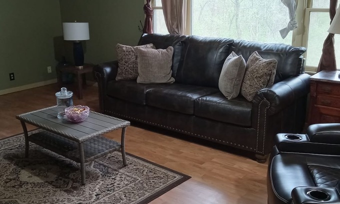 Cropsey Casa | Looking for Relaxation