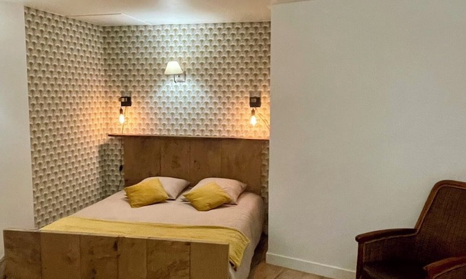 Mont-Dol Apartamento | Pretty country-style apartment