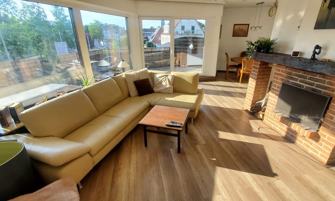 Rheine Apartamento | Charming apartment with balcony bliss