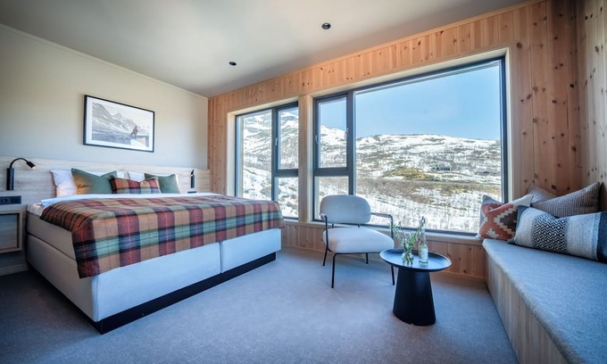 Tyinkrysset Hotel | Filefjellstuene hotell