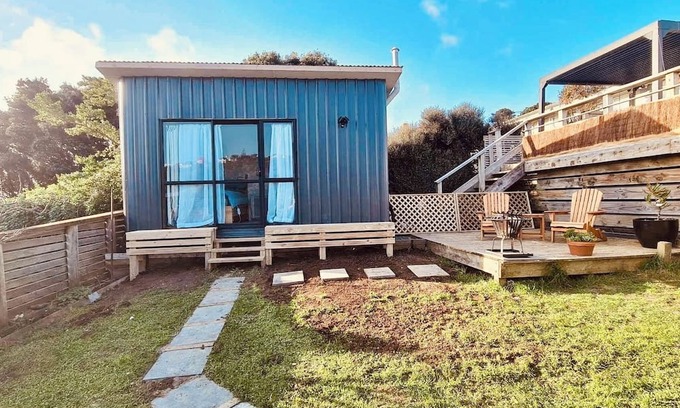 Wellington Cabina | Tiny House with private yard close to the Airport
