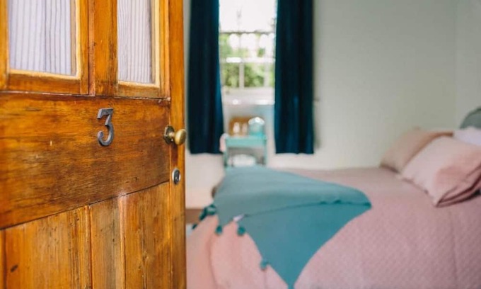 Upper Wakefield Casa | Beautiful and Secluded Garden Suites at the heart of historic Auburn