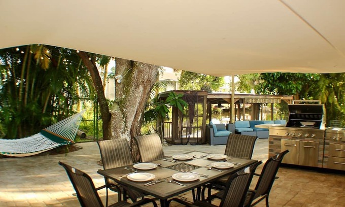 Fort Myers Shores Casa | A Forest Pool Calloosahatchee River Retreat