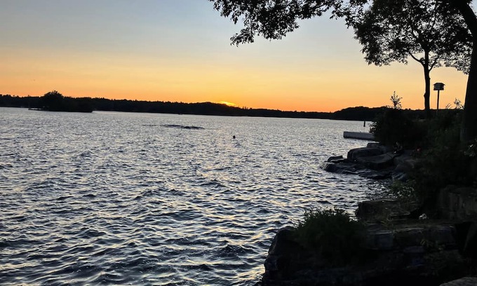 Thousand Island Park Cabaña | Renovated 3-Bedroom cottage in Thousand Island Park - a Cozy Weekend Getaway