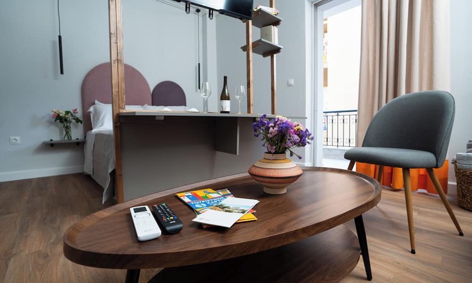 Tripoli Apartamento | Modern & Sunny apartment with Garden View in the heart of the city center NYX 1