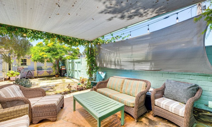 Sunset Park Casa | Vibrant Home w/ Patio - Near Santa Monica Pier!