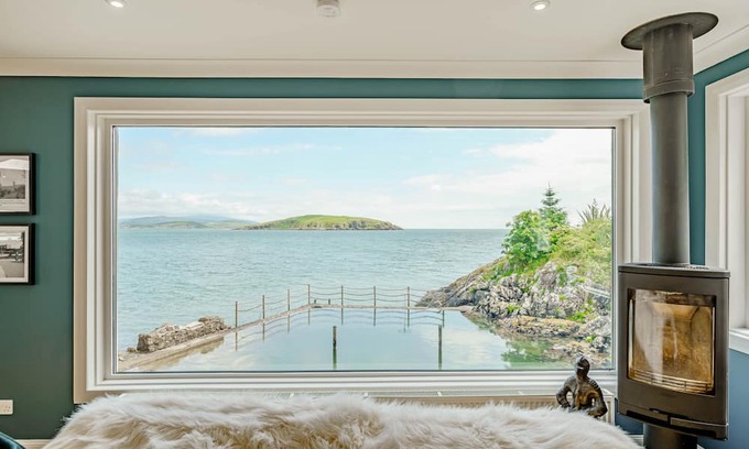 Sandyhills Cabaña | Balcary Tower - a castle that sleeps 8 guests in 4 bedrooms