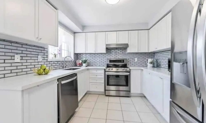 Ajax Casa | Home away from home.