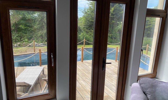 Port Talbot Casa | Seaside Retreat at Port Talbot
