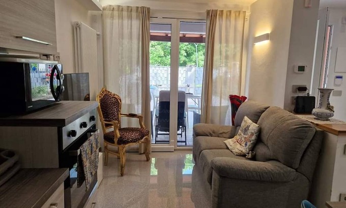 Fiumaretta Apartamento | Cozy vacation home a stone's throw from the sea...