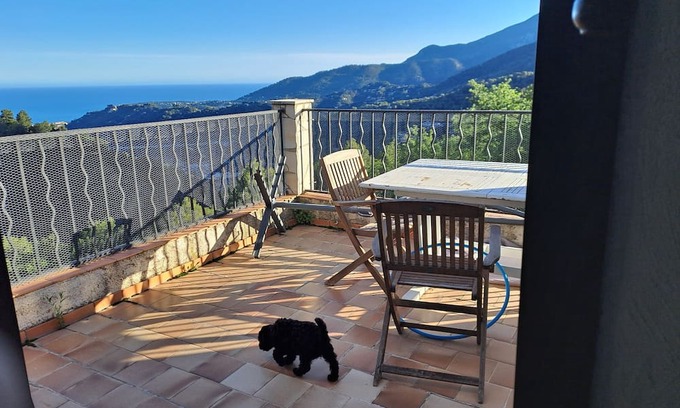 Castellar Casa | Location Vacance Entre Montagne et mer