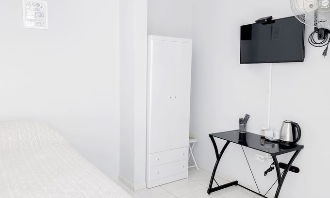 Ica Apartamento | Moderna Suite Wifi + Cochera San Isidro #1