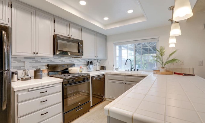 Foothill Farms Casa | Welcome to Sagebrush Getaway