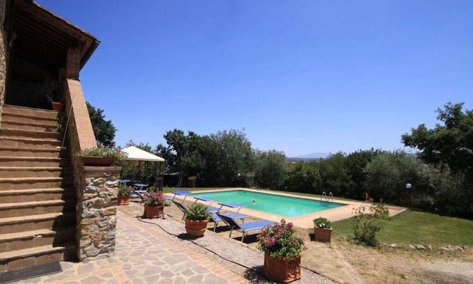 Montorsaio Casa | La Fornace Comfortable holiday residence