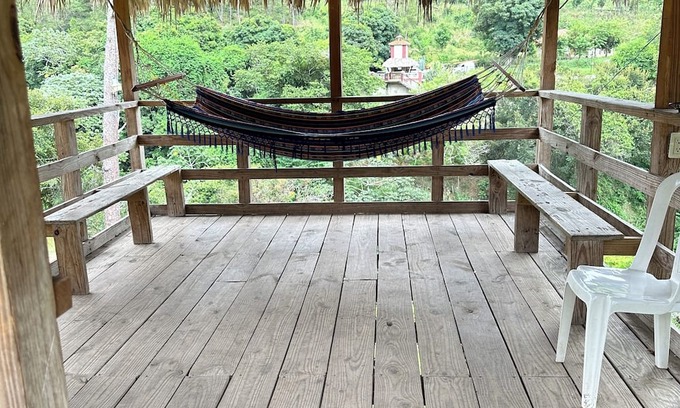 La Vega Casa | Beautiful cabin in the mountains of Jarabacoa surrounded by nature.