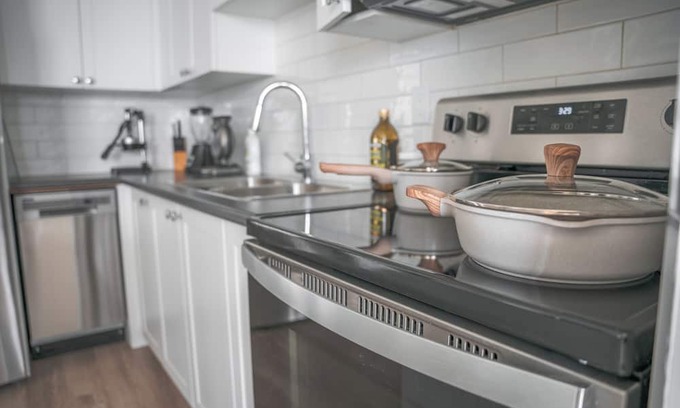 Brantford Condominio | Heart of Brantford. Your Home Away From Home!