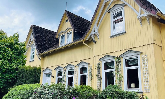 Soltau Apartamento | Romantisches Landhaus von 1857 im Herzen der Lüneburger Heide Haustierfreundlich