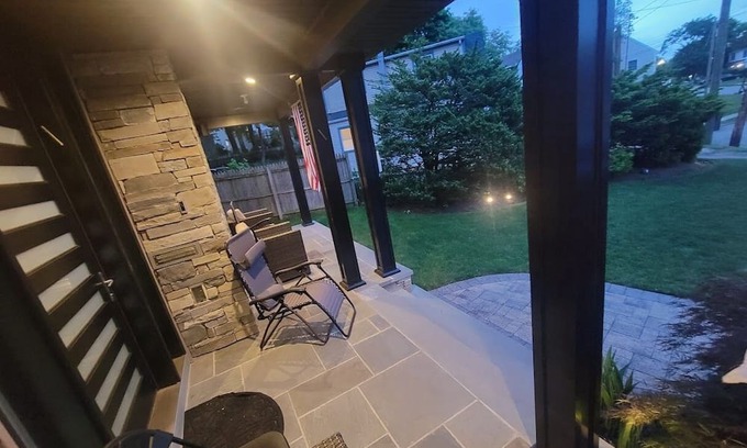 Bergenfield Casa | Huge Modern open layout 7 Br 4.5 bath entertaining home