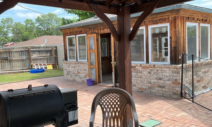 Borger Casa | Welcome to the “Splash Oasis”