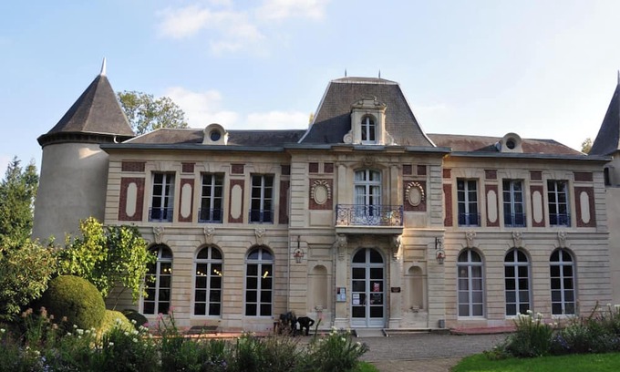 Villers-les-Nancy Apartamento | Homerez - Apartment in Villers-lès-Nancy