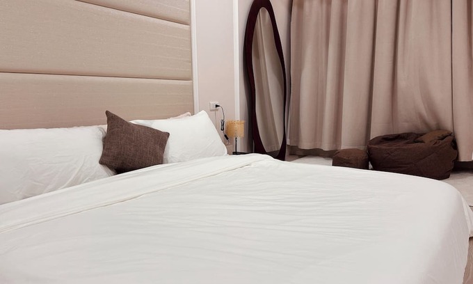 Datong Apartamento | 3 minutes to taoyaun airport MRT / 5mins to night market! 6 people max apartment