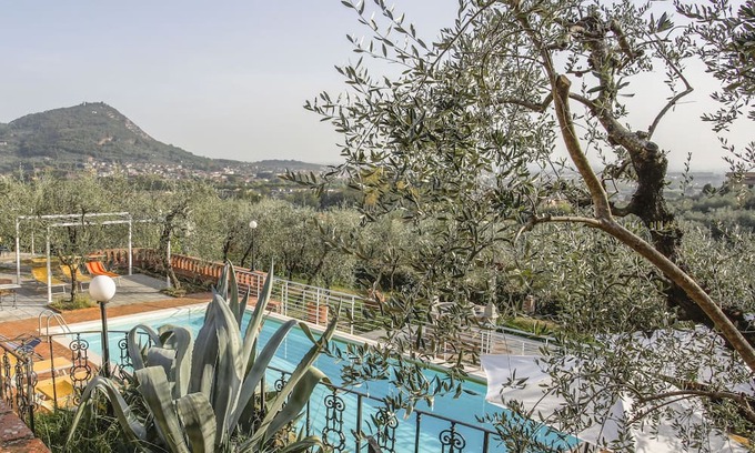 Pieve a Nievole Casa | Borgo della Limonaia by Interhome