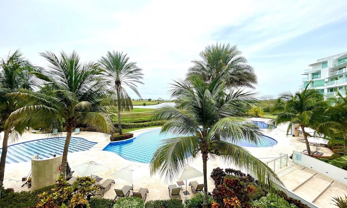Zona Norte Apartamento | Karibana DeLuxe - Pool Golf Wifi