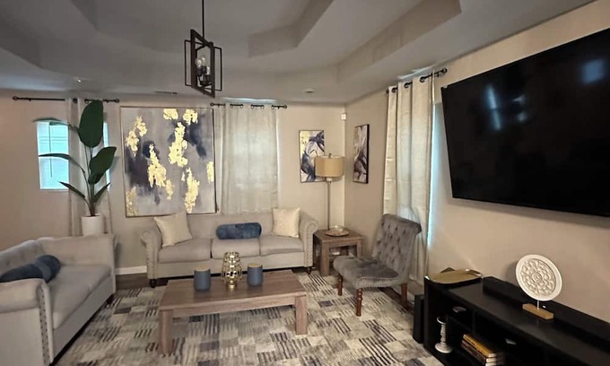 Sylvan Hills Casa | Cozy chill spot 3 bedroom house 2 full bath . In the heart of the city.