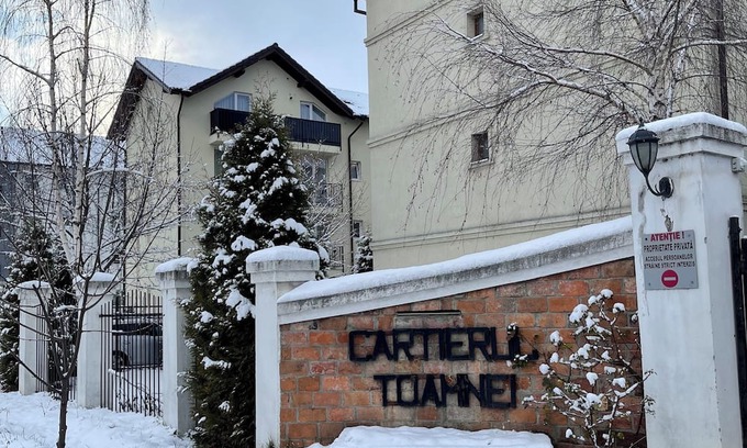Rasnov Apartamento | Bring the whole family to this great place with lots of room for fun.
