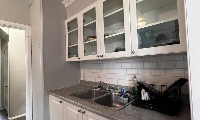 Fredericton Casa | Room for rent with fully furnished, clean, convenient, and quite space.