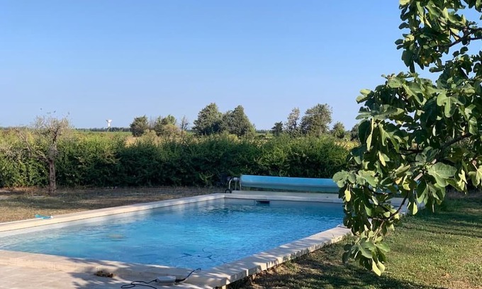 Redessan Casa | Le Clos des Grenadiers-House-Family-Ensuite with Bath-Garden view