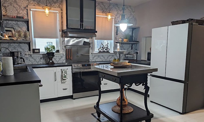Athol Springs Casa | Private, Pretty and Comfy between Niagara Falls and Buffalo