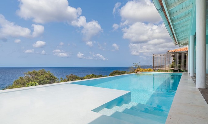 Hato Casa | Cliff Cottage- Vacation villa with breath taking sea view