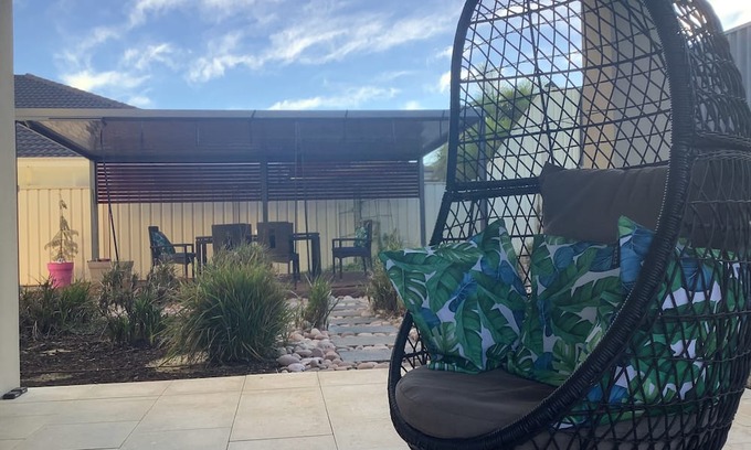 North Lake Casa | “Peaceful stay with newish cycling paths”.