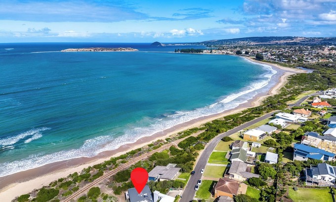 McCracken Casa | Pole Position in a prime location at McCracken
