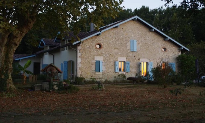 Angoume Casa | Guest House 'Chambre D'hôtes Edelweiss' with Mountain View, Wi-Fi and Air Conditioning