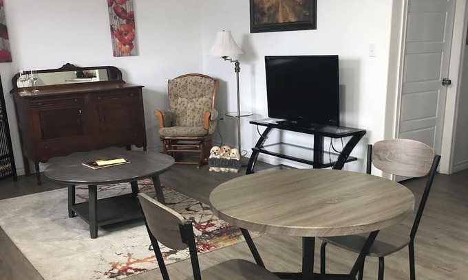 New Waterford Apartamento | LOVELY TWO Year Old APARTMENT OCEAN VIEW TWO MINUTES WALK TO THE Ocean, & PARKS