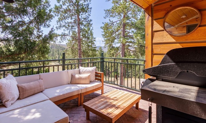 Woodland Park Apartamento | Pikes Peak Ranch - Owl's Perch Cabin