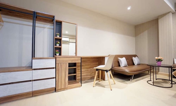 Samran Rat Apartamento | Best & Cheap private room near Khaosan/Chinatown 5 mins to MRT Samyot (409)