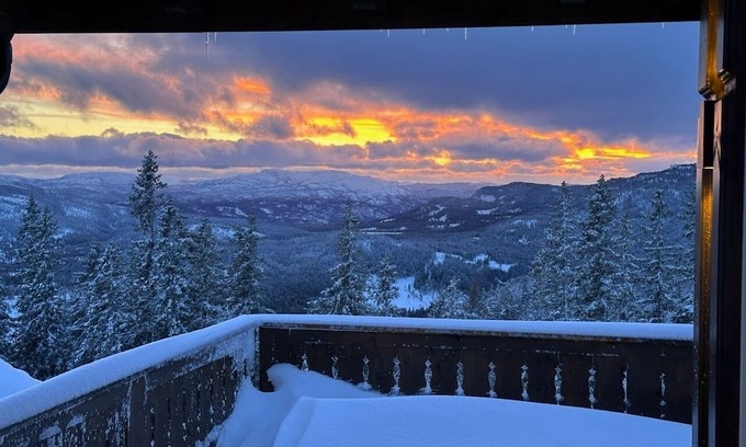B Cabina | Hytte på Lifjell med Beste Utsikt