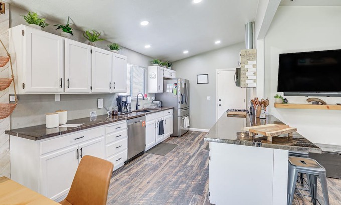 Sparks Casa | Sparks Home w/ Home Gym - Close to Casinos!