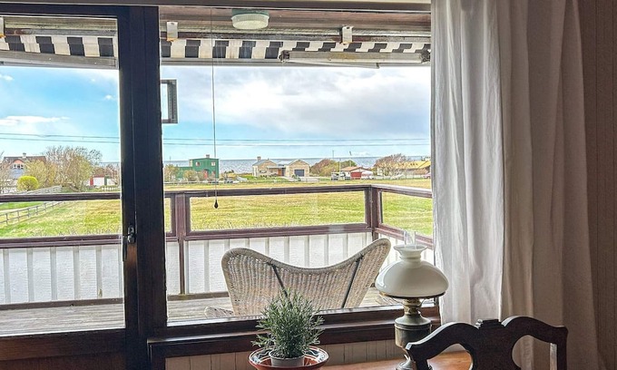 Skummesloevsstrand Casa | 6 person holiday home in LAHOLM