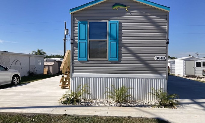 Sebring Cabaña | Cozy Cottage Brand New Sebring 2 Bed/1 Bath Special -1195 Monthly