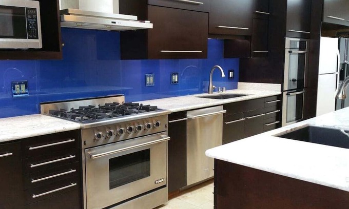 Parkside Casa | FREE EV Charger, Beautiful Home 4 Bd. 2 Ba. SF.
